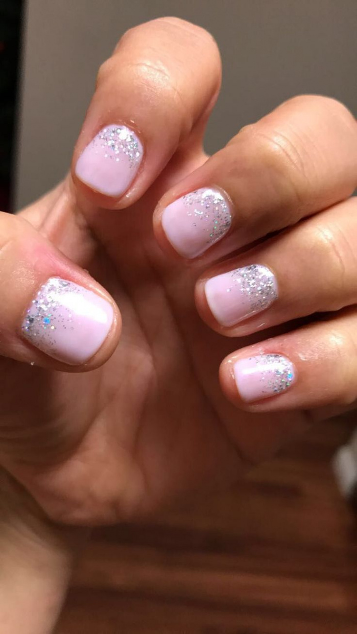 Light pink with silver glitter #holidaynails  Pretty nails, Cute