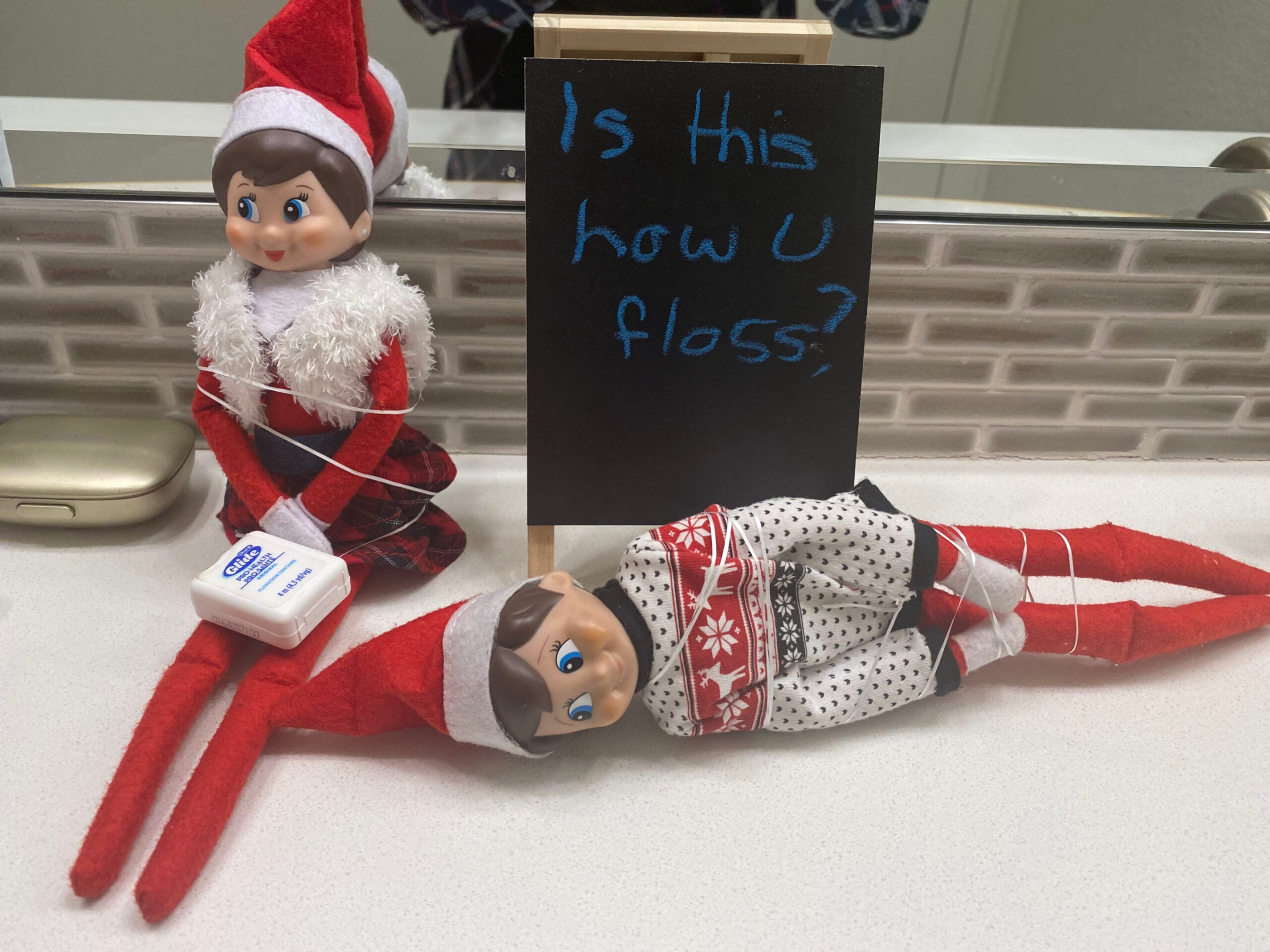 Running out of Elf on the Shelf ideas? Here are some to get you