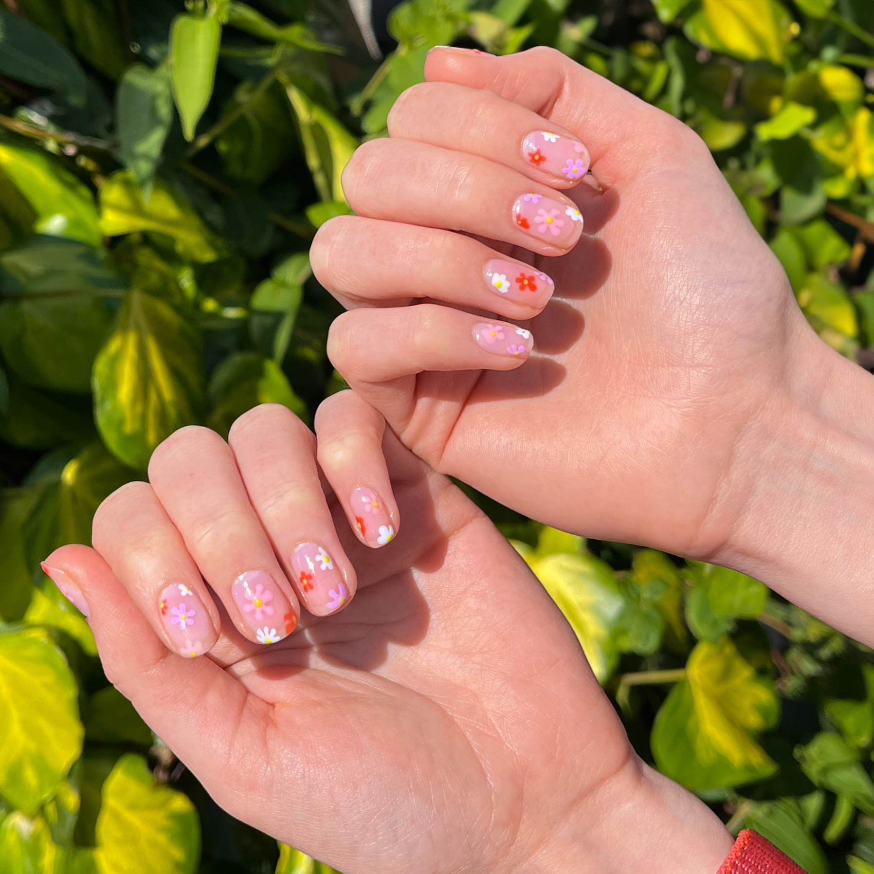 The Hottest Summer Holiday Nails You Can