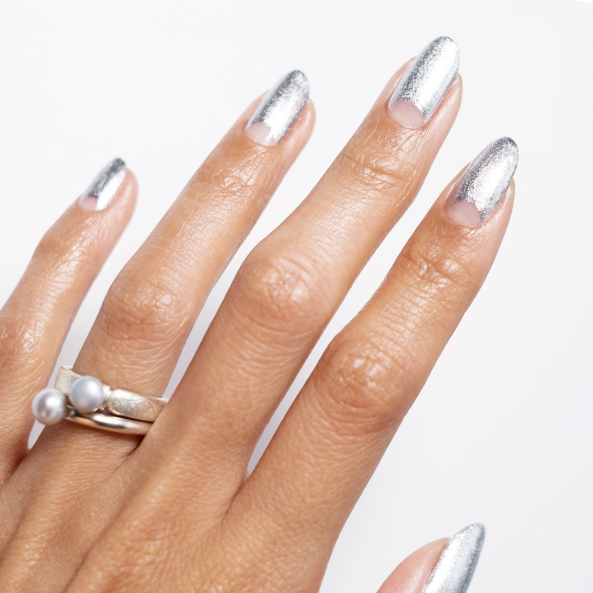 This Stunning Silver Nail Design Is Holiday-Perfect - Lulus