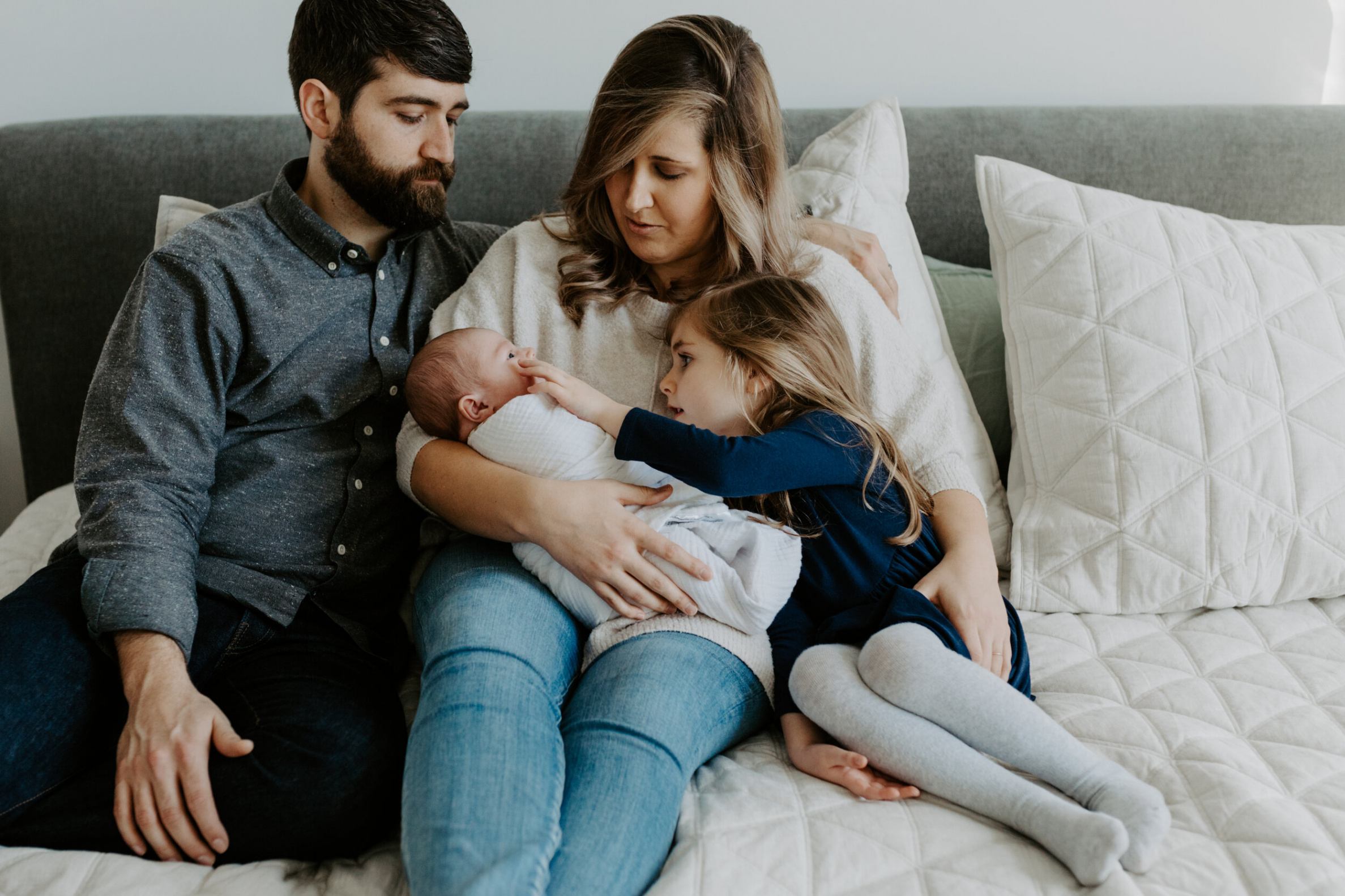 What to wear to a lifestyle newborn session — Monica Conlin